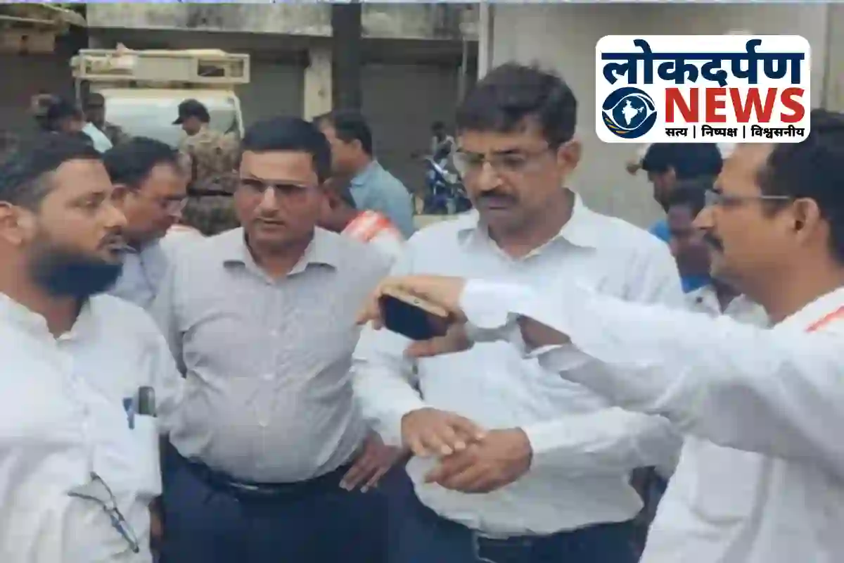 Gorakhpur mein dengue larvae wale tyres jabt, health dept ne diya satark rehne ka sandesh