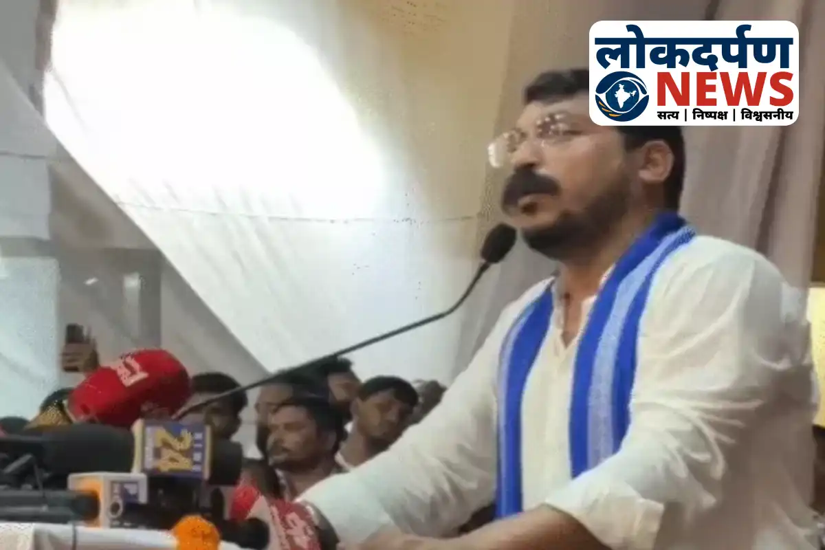 Chandrashekhar Azad addressing press conference on Gorakhpur murder case