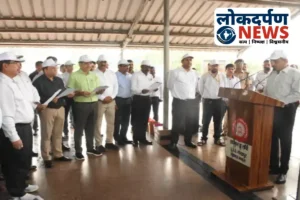 Gorakhpur News : गोरखपुर स्टेशन से ‘स्वच्छता ही सेवा-2025’ अभियान की शुरुआत, महाप्रबंधक ने दिलाई शपथ, कहा- हर नागरिक सप्ताह में दो घंटे करे श्रमदान