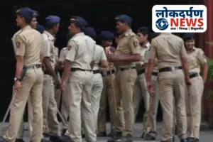Mumbai News: नौसेना क्षेत्र में संतरी बनकर घुसे शख्स ने रायफल और गोलियाँ लेकर फरारी, जूनियर नाविक को दी छुट्टी