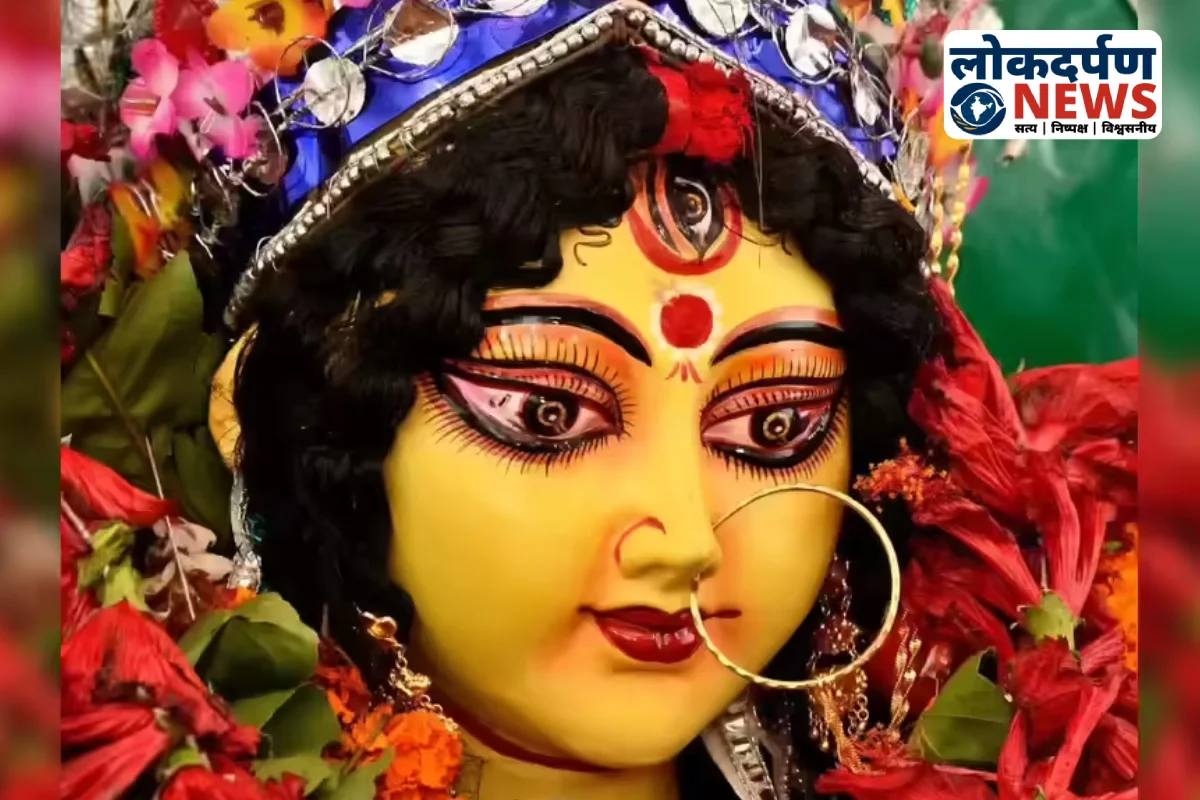Navratri 2025 Day 3 Maa Chandraghanta Date Puja Rituals Color Mantra and Significance