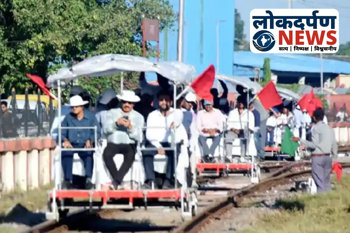 Railway commissioner inspecting Gorakhpur third line and doubling project | Gorakhpur News
