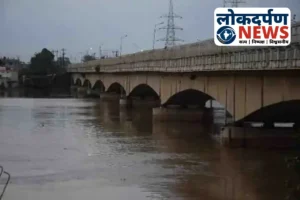 Gorakhpur News: गोरखपुर में बाढ़ का अलर्ट, राप्ती और रोहिणी नदियां खतरे के निशान पर