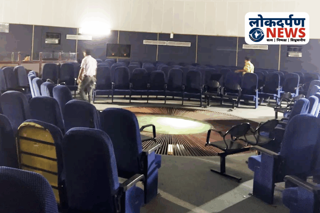 Audience seating arrangement inside Gorakhpur Taramandal