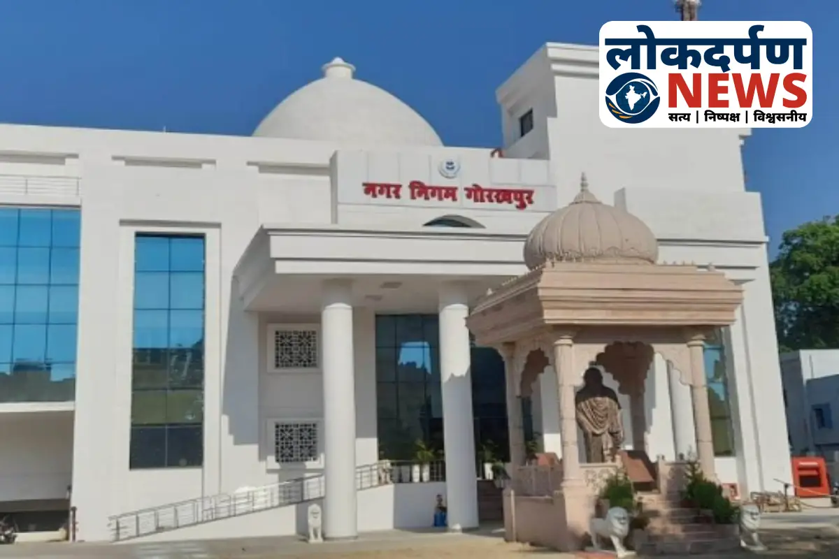 Solar street lights installation on Gorakhpur roads