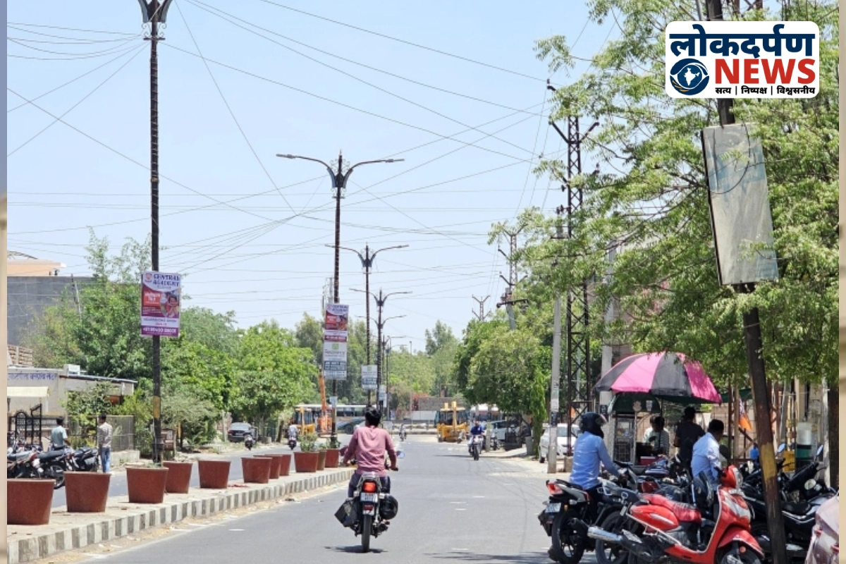 Sunshine and hot humid weather in Gorakhpur city streets | Gorakhpur News