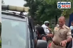 Gorakhpuer news: गोरखपुर में पत्नी ने होटल में पकड़ा पति-गर्लफ्रेंड को, सड़क पर 45 मिनट तक हंगामा, पुलिस लाई थाने