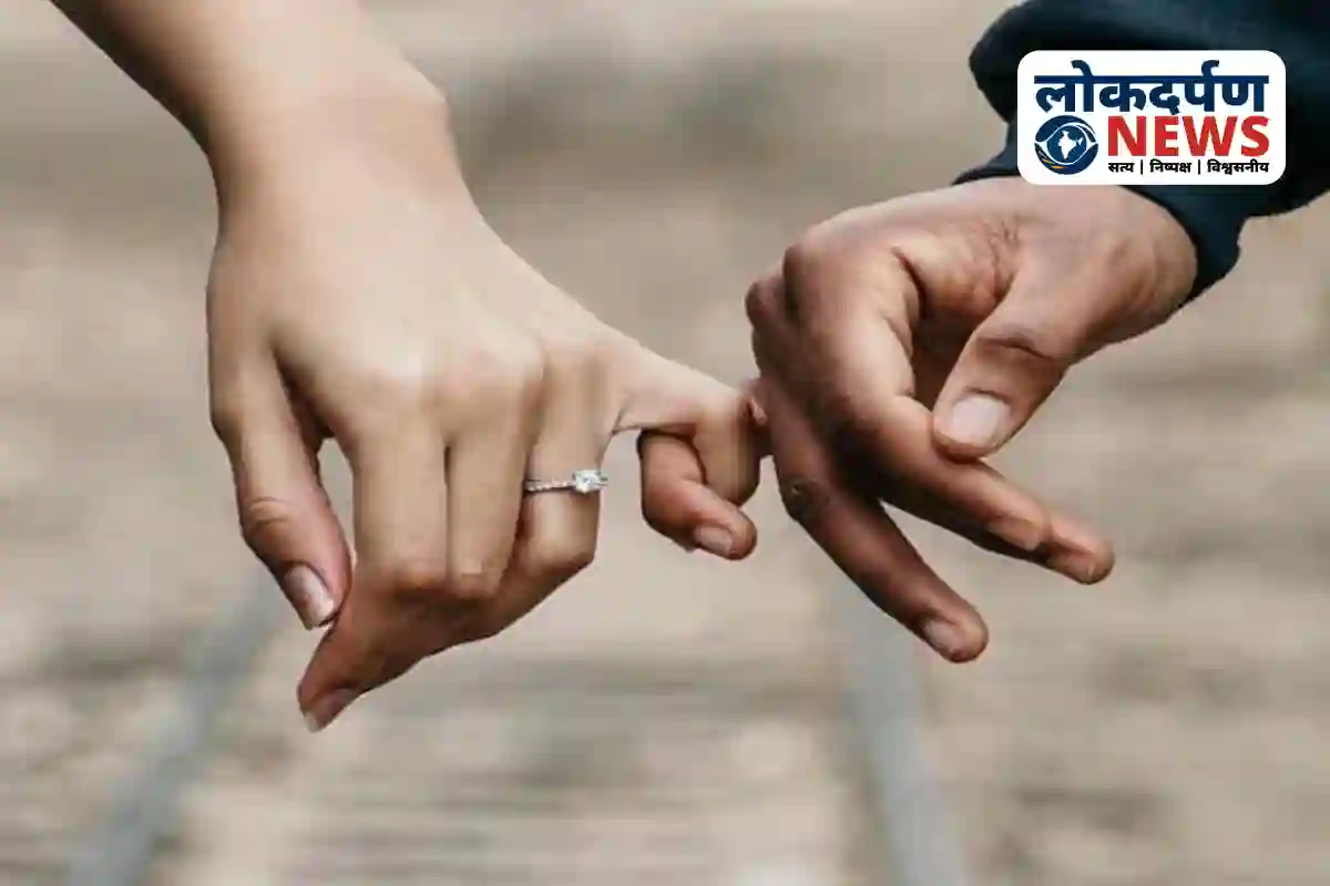 Woman created chaos after catching live-in partner with another girl in Ramgarhtal boating area