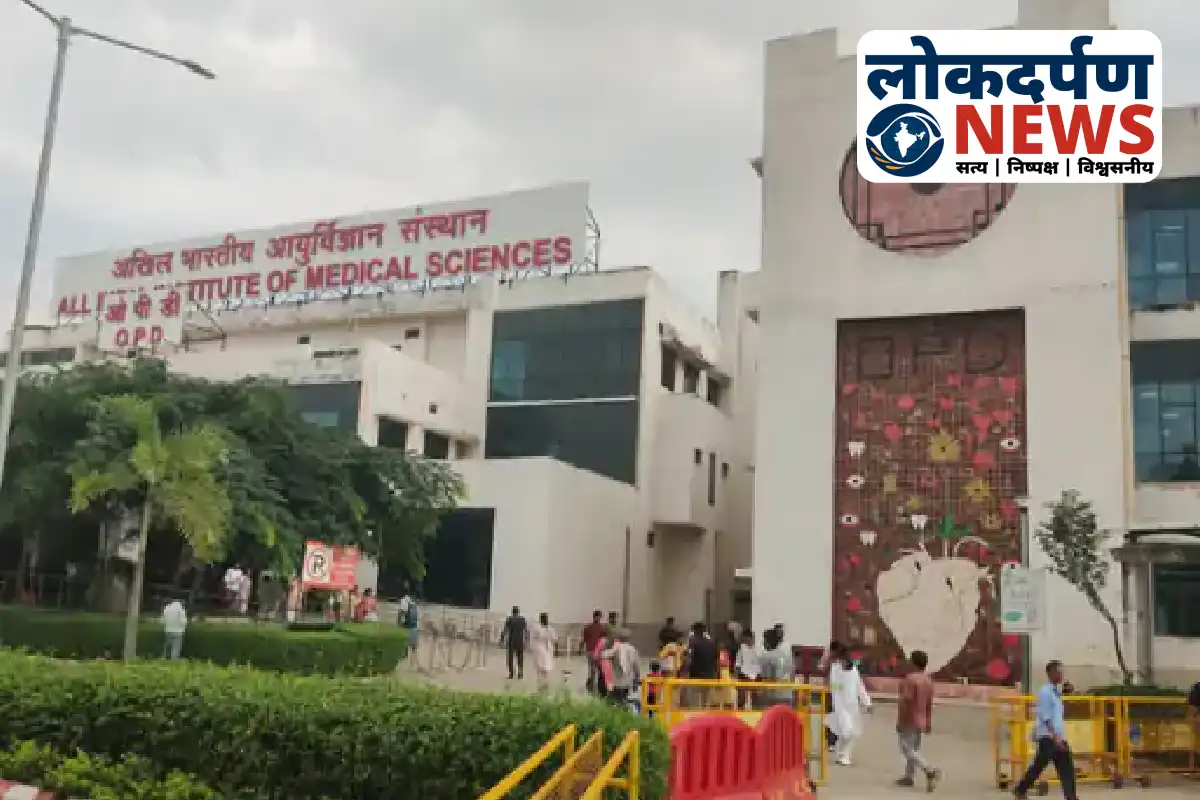 AIIMS Gorakhpur administration office with police investigating embezzlement case | Gorakhpur News