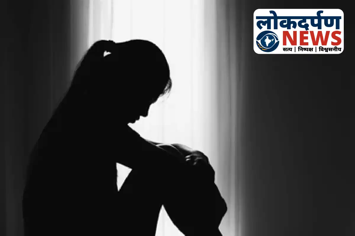 Agra University Professor accused of rape by PhD scholar | UP News