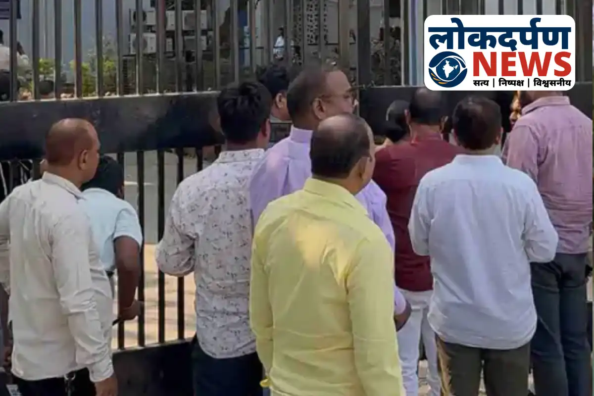 BJP leader Brijesh Mani Mishra at Akashvani campus after assault incident | UP News