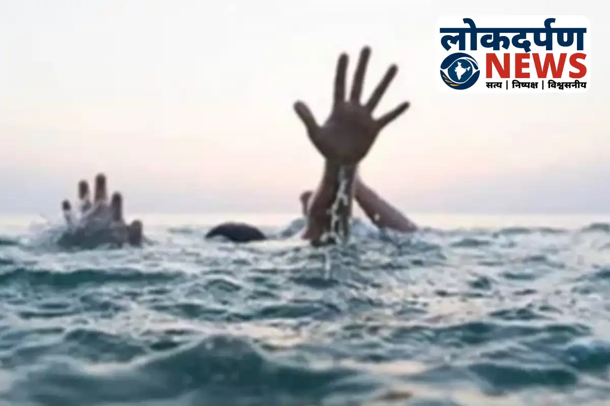 Bihar BCom student rescued from Rapti river in Gorakhpur | Gorakhpur News