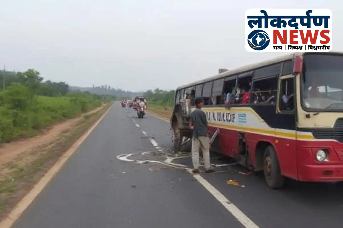 Budaun bus accident site where ITBP jawan and driver died | UP News