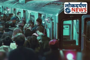 Gorakhpur News : छठ पूजा पर गोरखपुर पहुंचते ही रेलवे स्टेशन पर भीषण भीड़, यात्रियों को खड़े होकर सफर करना पड़ा