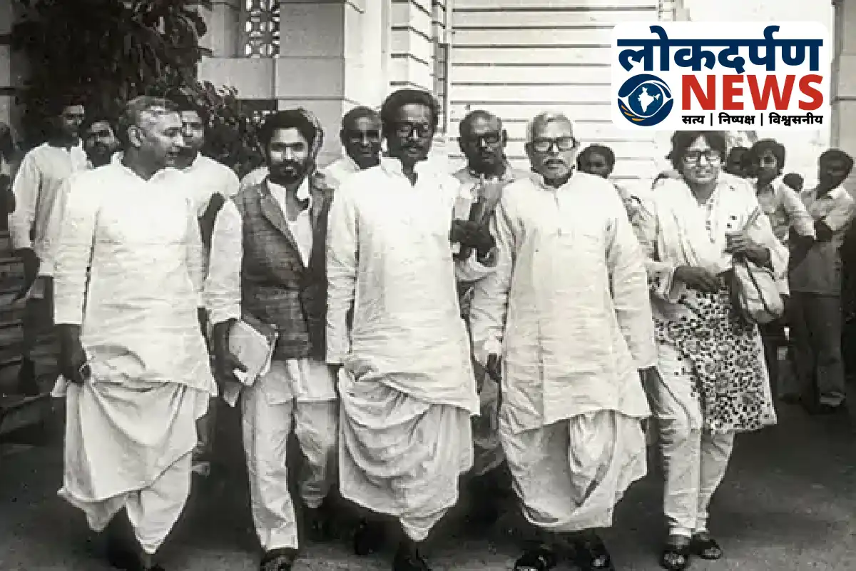 Karpuri Thakur addressing public gathering in Bihar | Bihar News