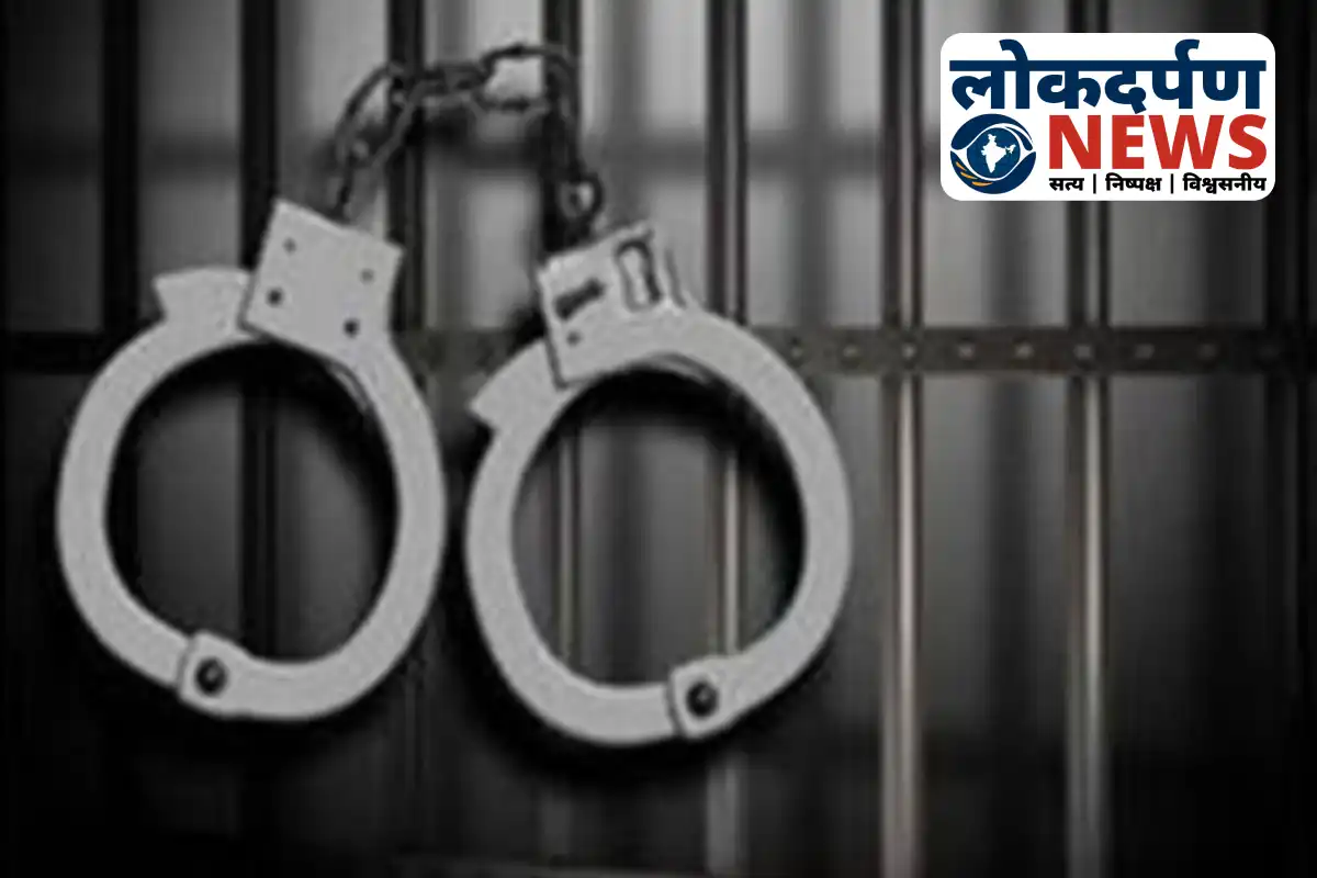 Lawyer slaps sub-inspector during Kanpur court arrest incident | UP News