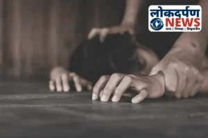 Uttar Pradesh News : झांसी में कारोबारी पति ने पत्नी के अफेयर के शक में पड़ोसी को पीटा