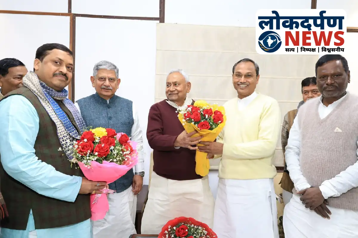 Nitish Kumar in emergency meeting with BJP leaders at CM House | Bihar News