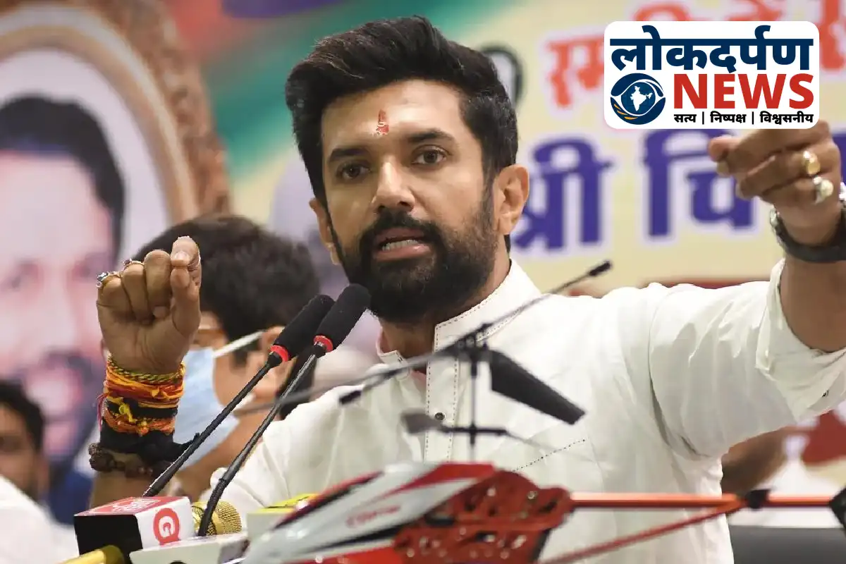 RJD supporters protesting after posters torn during Chirag Paswan’s roadshow in Mahnar | Bihar News