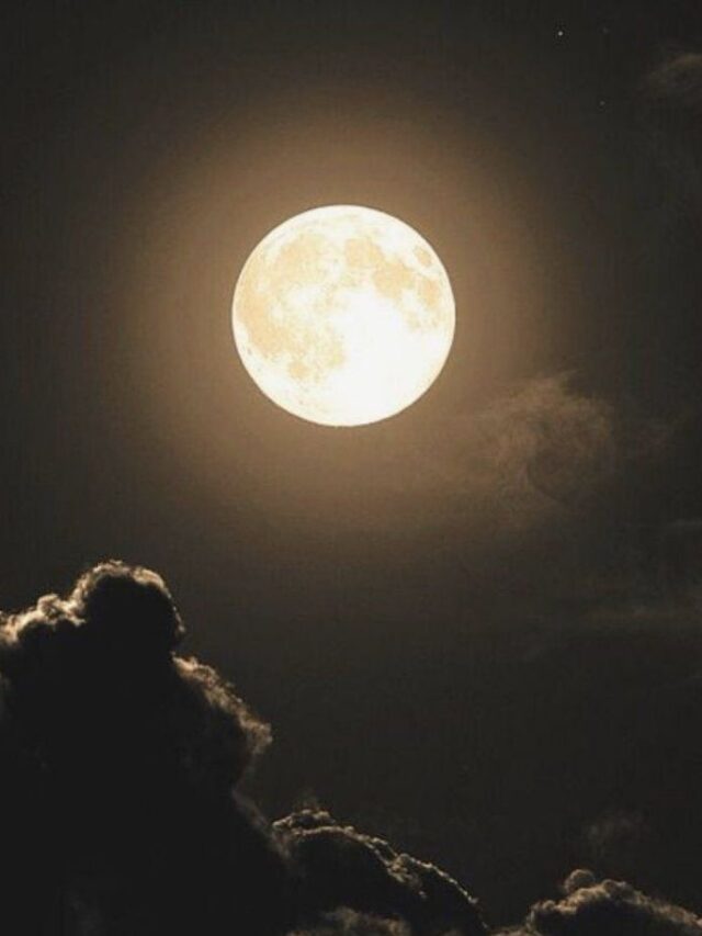 करवा चौथ पर चंद्रमा की पूजा क्यों की जाती है?