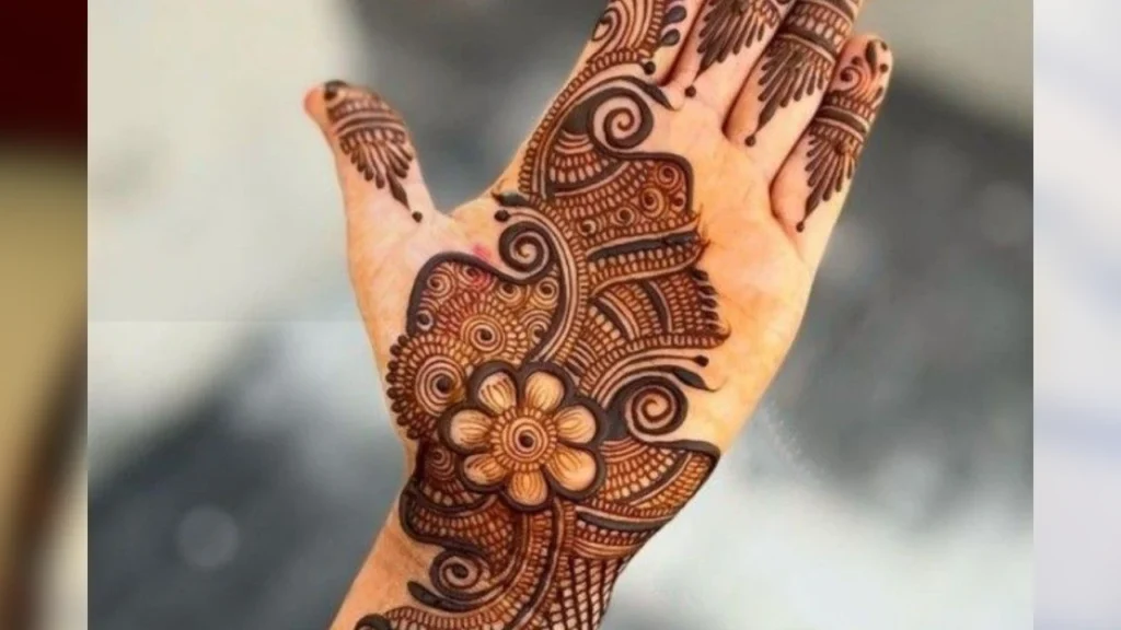 Full Hand Karwa Chauth Mehndi Design 2025 – Latest Traditional Mehndi for Karwa Chauth Vrat 2025