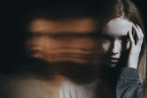 Uttar Pradesh News : पूर्व DGP के बेटे अकील को थी साइकोटिक डिसऑर्डर, जानिए खतरे और लक्षण