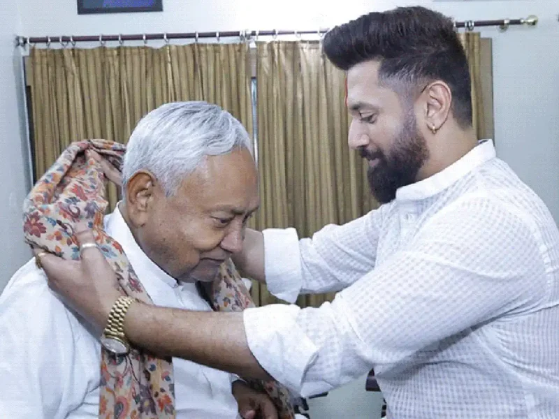 बिहार चुनाव पर आज खुलेगा जनमत का रहस्य: शाम 6:30 बजे आएगा भास्कर रिपोर्टर्स पोल, जानिए किसकी बनेगी सरकार – NDA या महागठबंधन