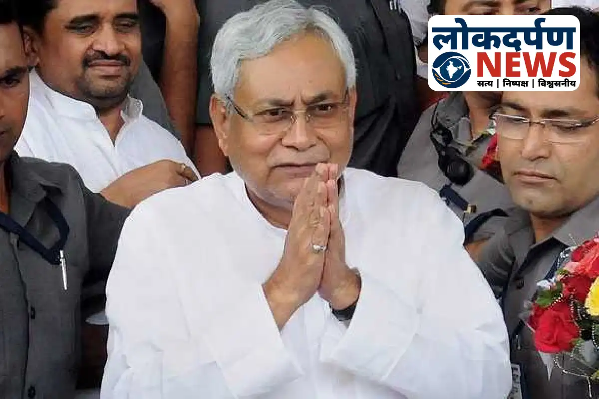 CM Nitish Kumar visits JDU war room during Bihar voting