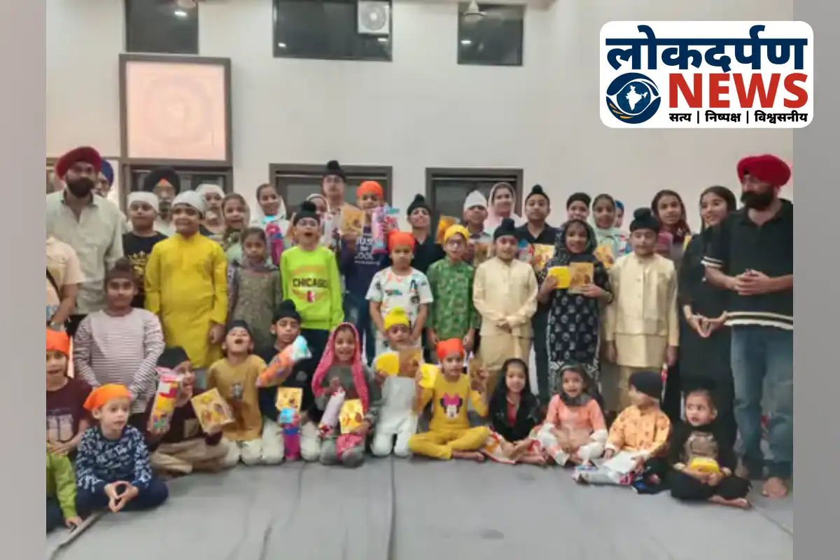 Children performing kirtan and Gurbani at Jatashankar Gurudwara Gorakhpur | Gorakhpur News